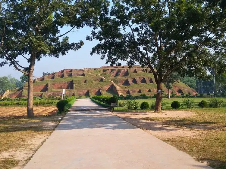 Behula Lakshindar Basor Ghor